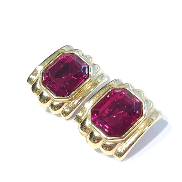 Vintage Givenchy Red Rhinestone Faux Ruby Gold Tone Clip On Earrings - Picture 6 of 16